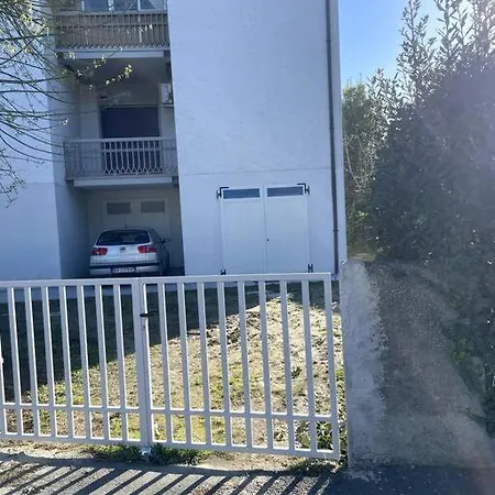 Punta 2 Confortevole Bilocale Pianoterra * Punta Marina
